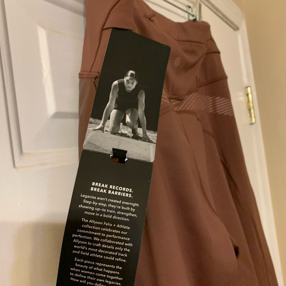 NWT Athleta Size 3X Plus size Pants - Picture 14 of 16